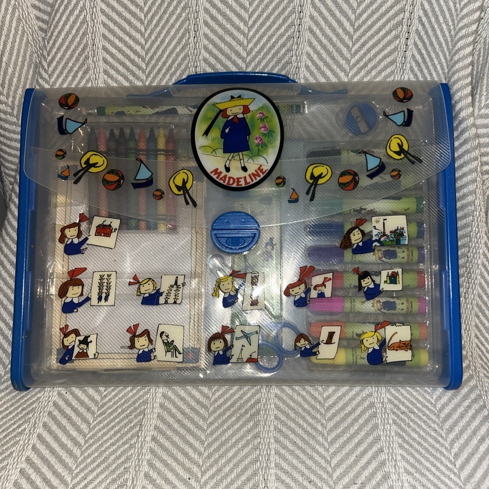 1999 MADELINE AND BARBARA BEMELMANS COLORING‎ SET Art Carrying Case
